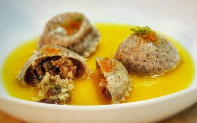 Ufo Saraceni: tortelli di grano saraceno, sardine, brodo di arancia