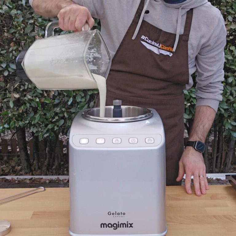 Pears and sage ice cream with balsamic vinegar 5 Snapshot 14 rotated